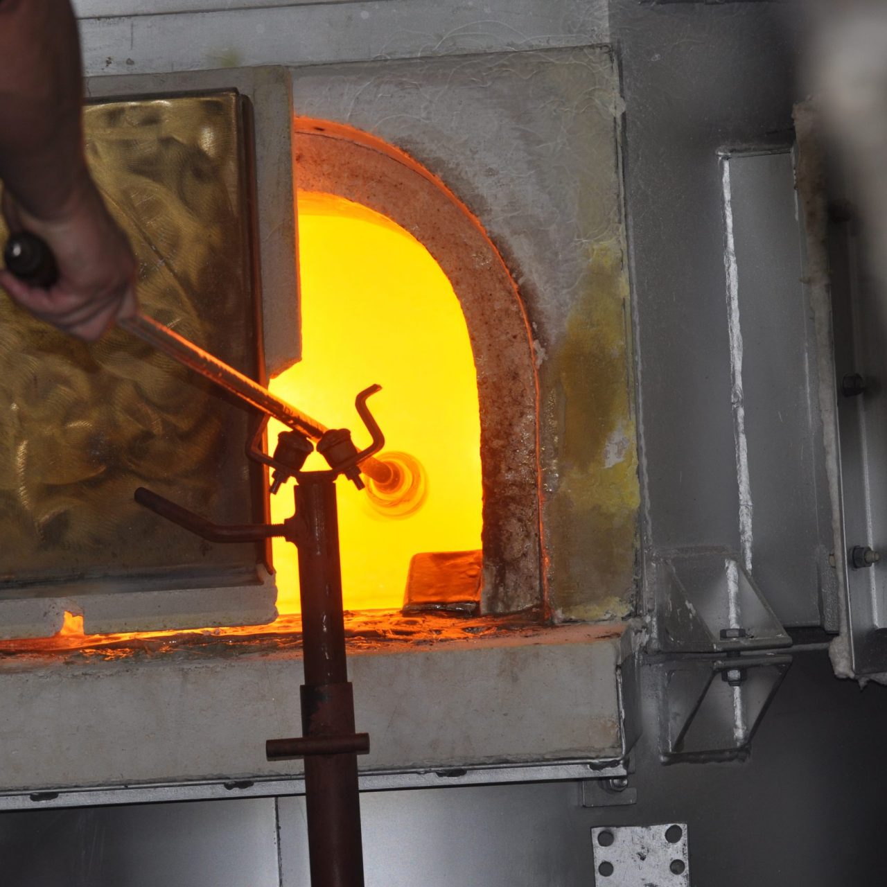 2A163E29-24E9-42EC-BE53-43C4B0563026